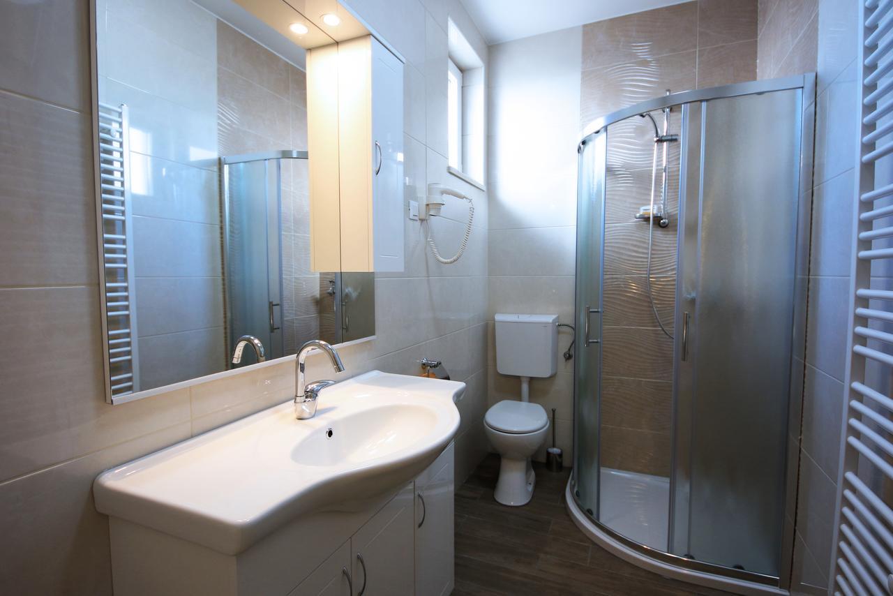 B&B Ave Maria Vrpolje Экстерьер фото