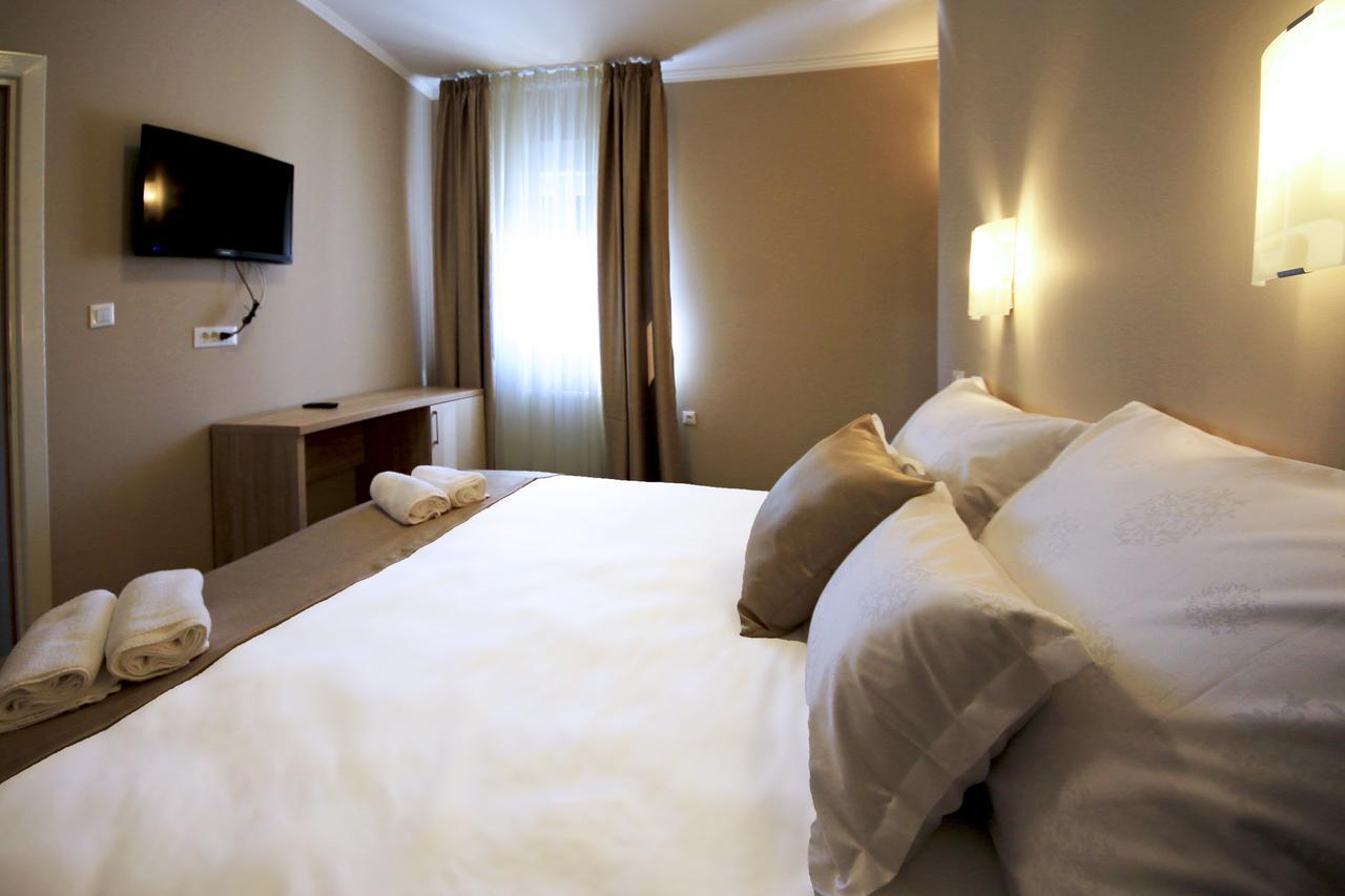 B&B Ave Maria Vrpolje Экстерьер фото