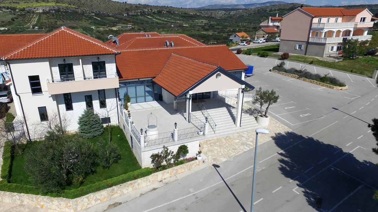 B&B Ave Maria Vrpolje Экстерьер фото